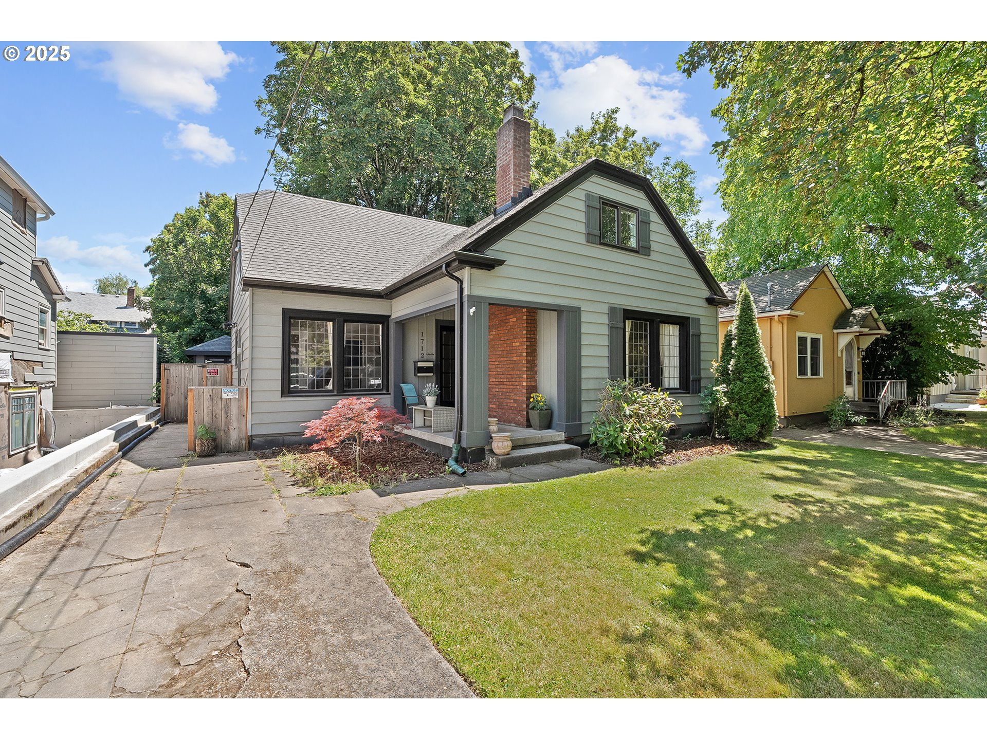 1712 SE 38TH AVE