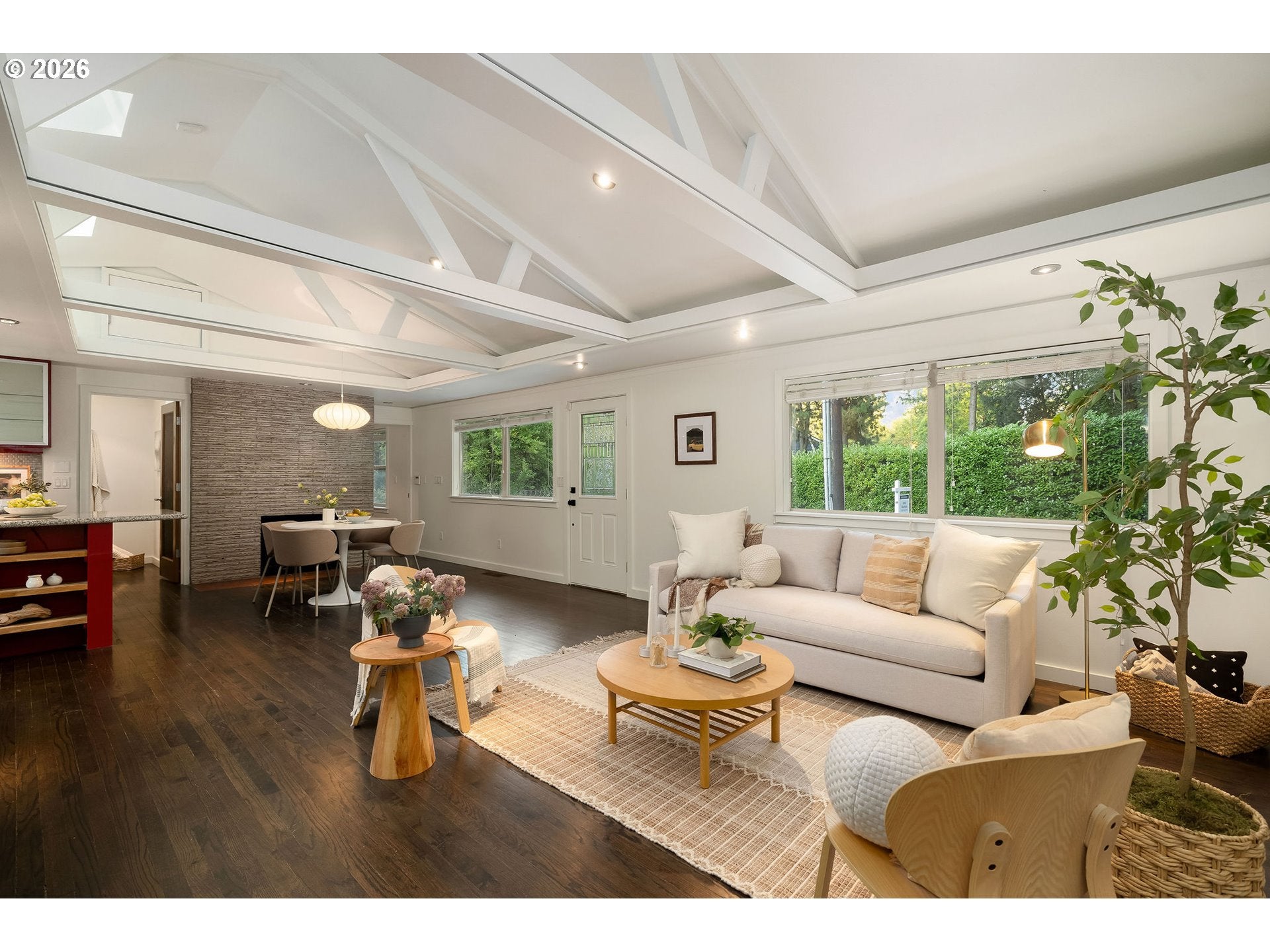 845 PALISADES TERRACE DR