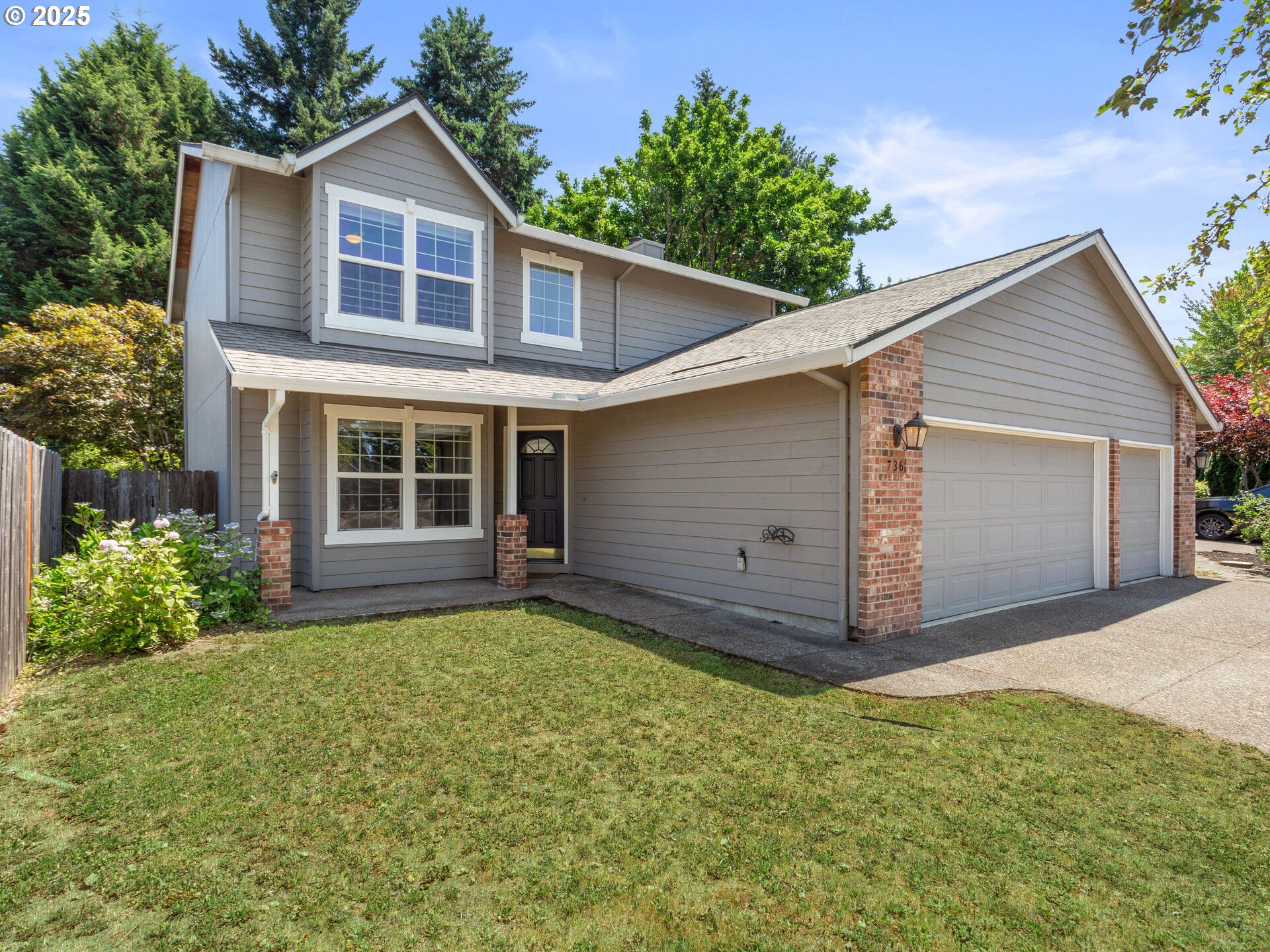 736 SE 55TH PL
