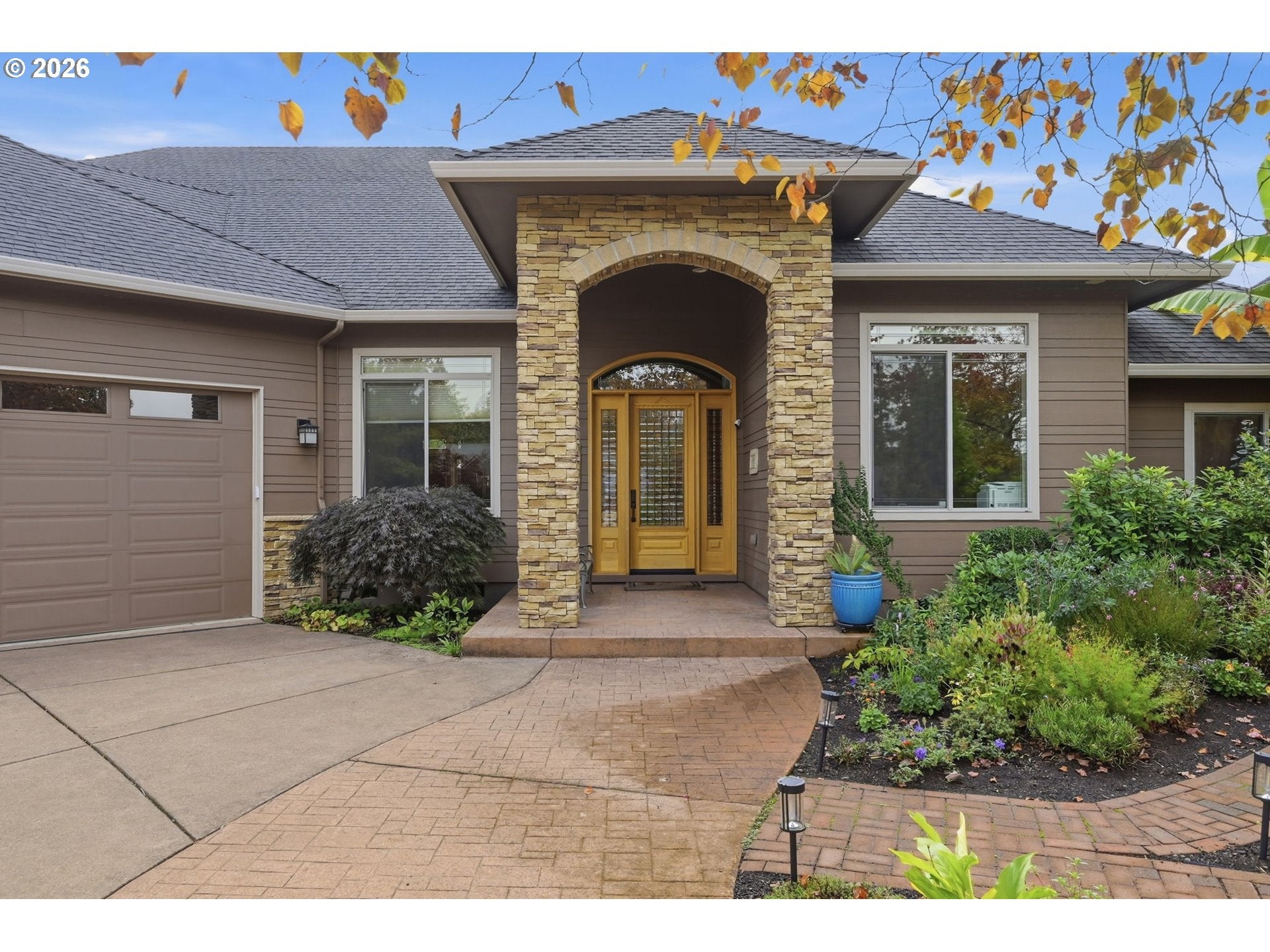 2834 BLACKTAIL DR