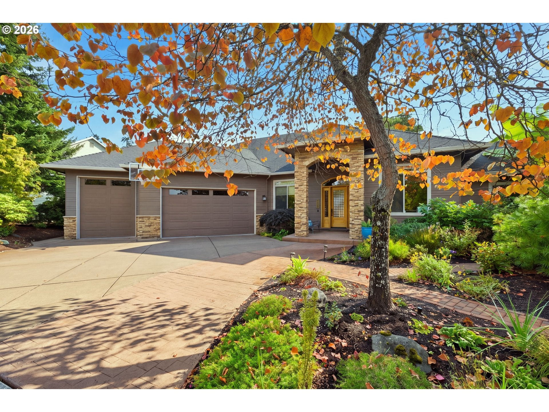 2834 BLACKTAIL DR