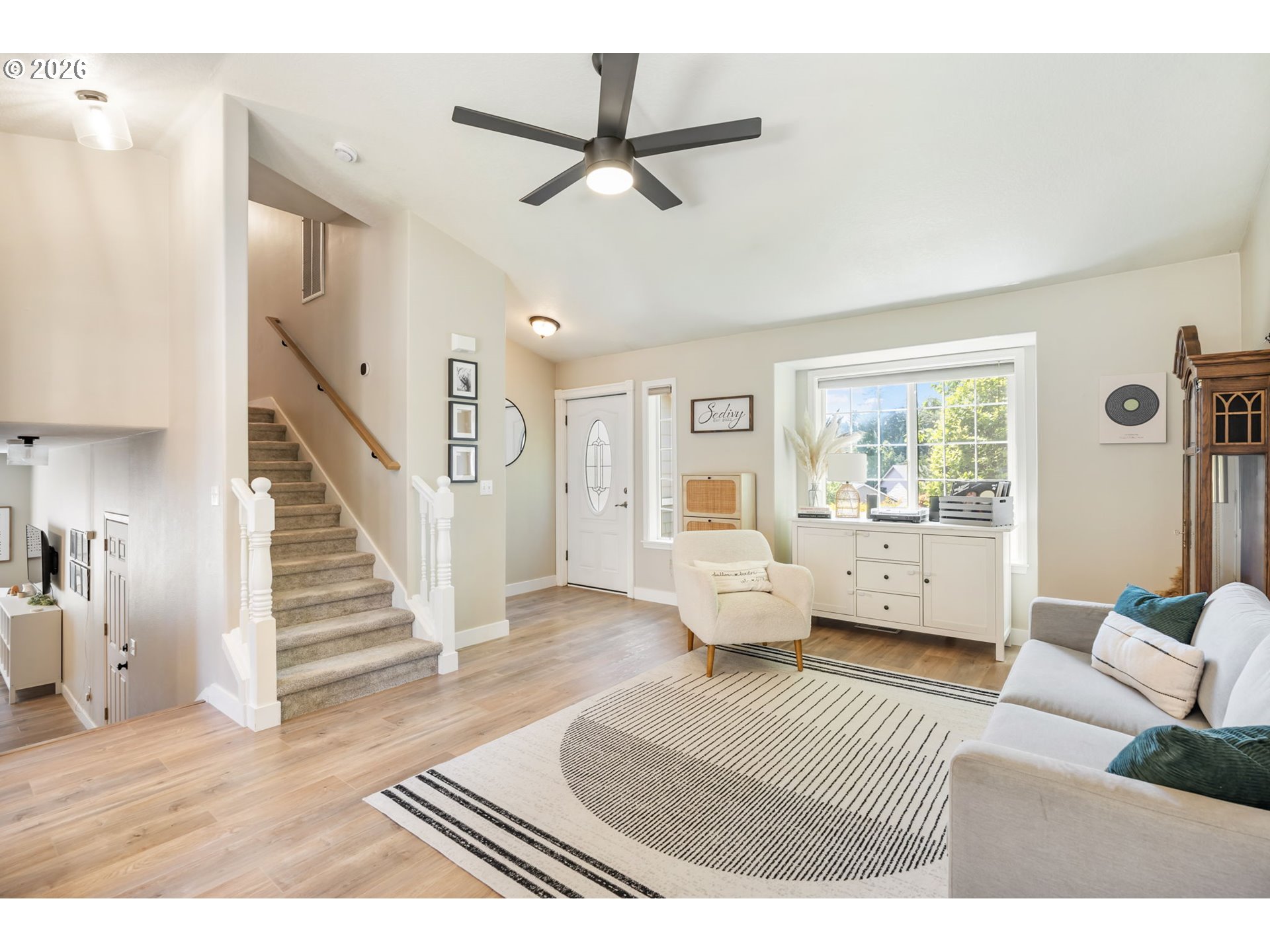 652 Sitka Deer CT NW