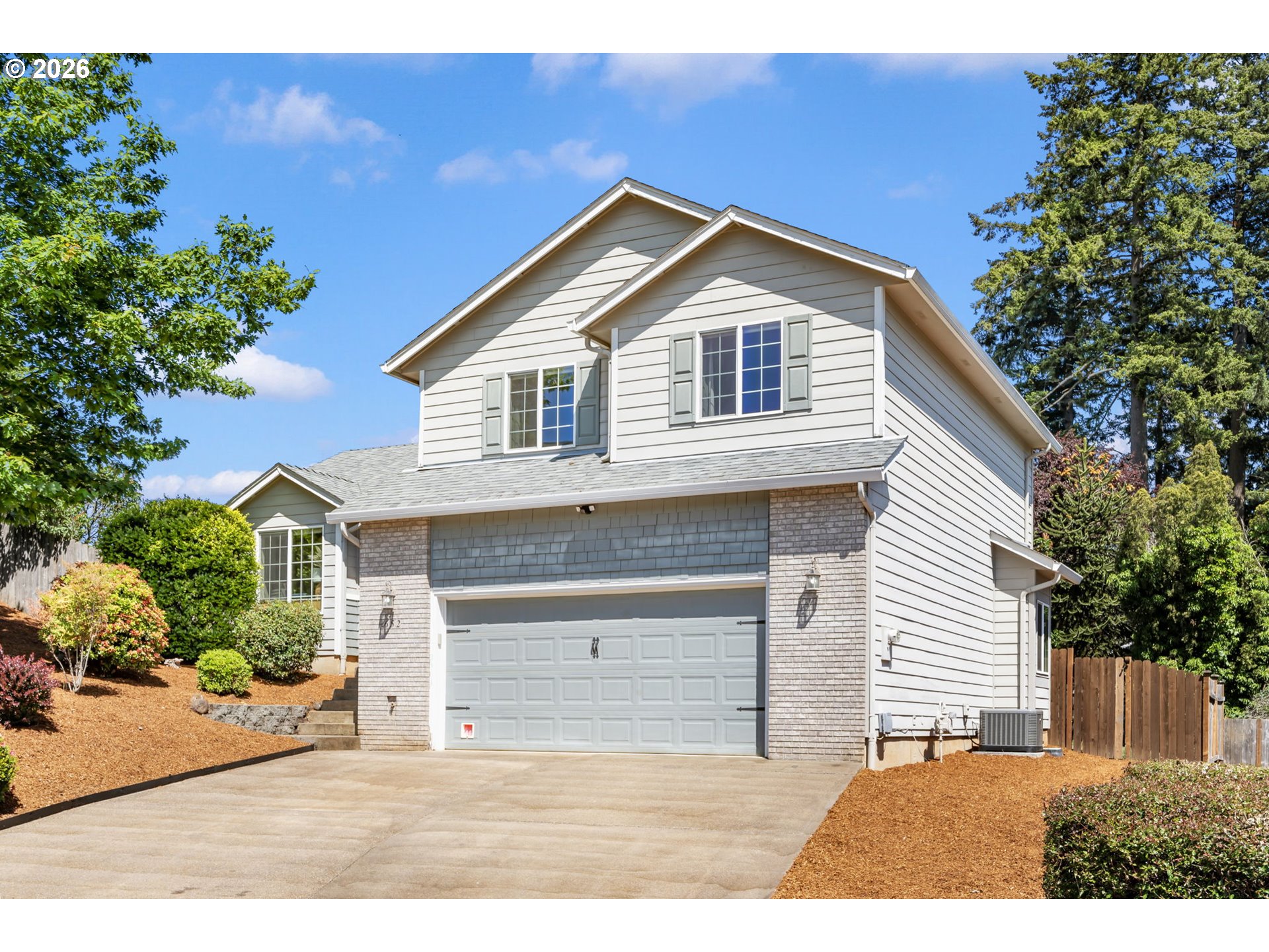 652 Sitka Deer CT NW