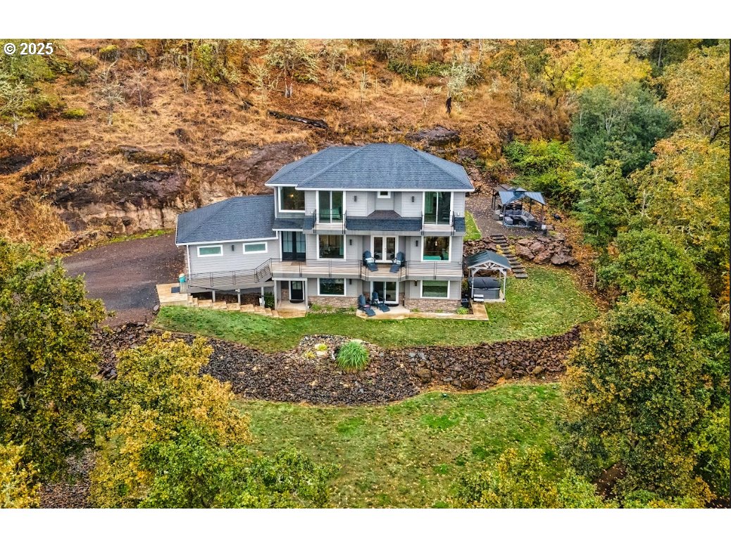 4300 OLD PACIFIC HWY