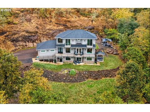4300 OLD PACIFIC HWY Kelso WA 98626