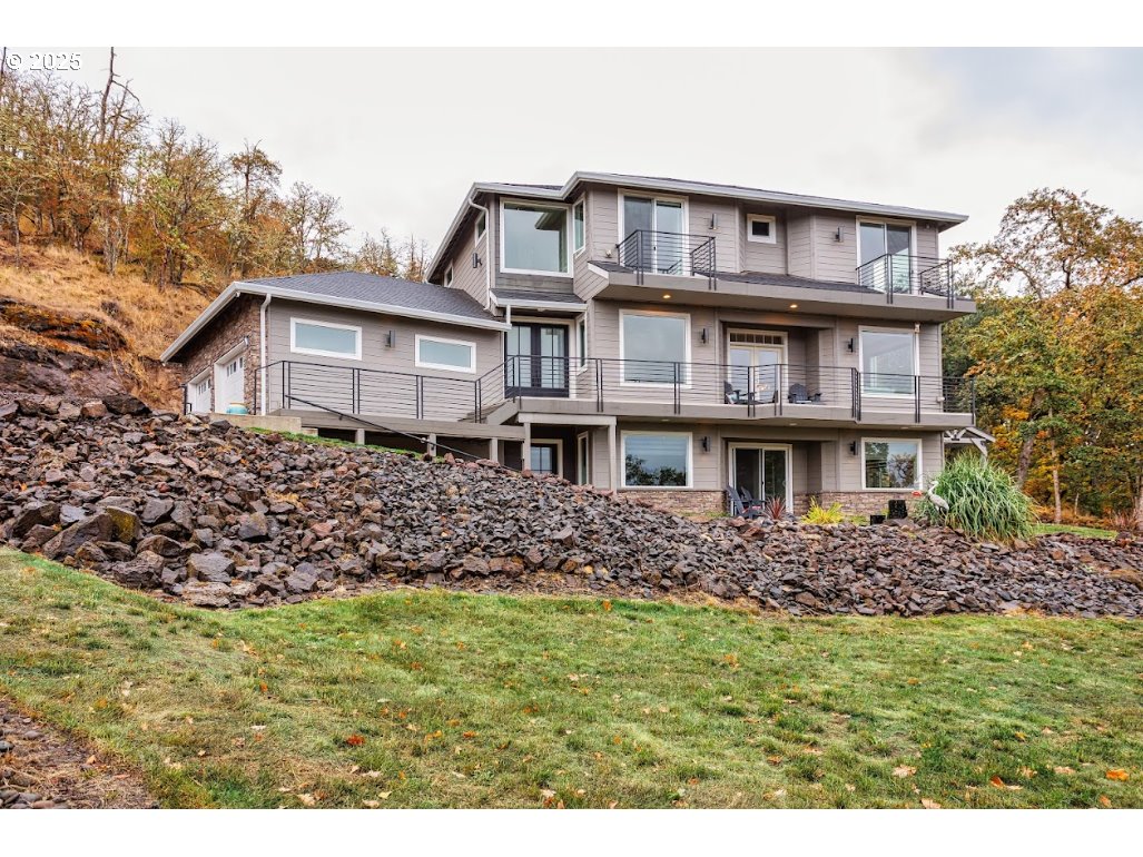 4300 OLD PACIFIC HWY