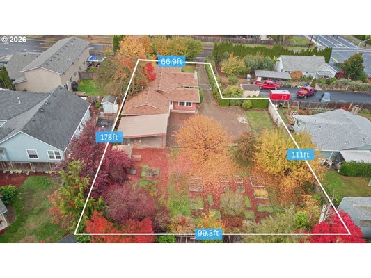 787 N TERRY ST, EUGENE, OR 97402 - Image 16364f57d1e366336b9d22cd54aba4e3/2900669034