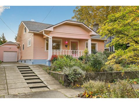 3748 NE 23RD AVE Portland OR 97212