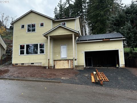 A home in Cottage Grove