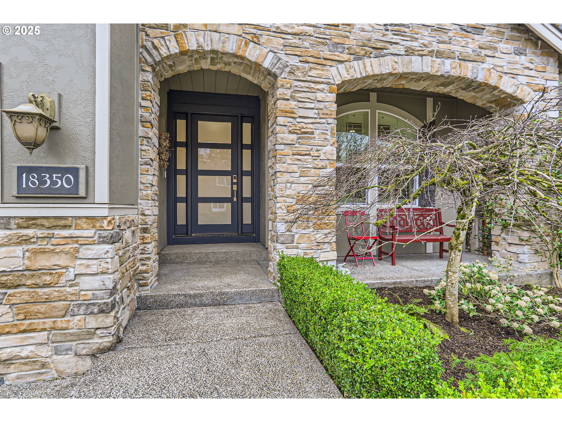 18350 SW FLORENDO LN