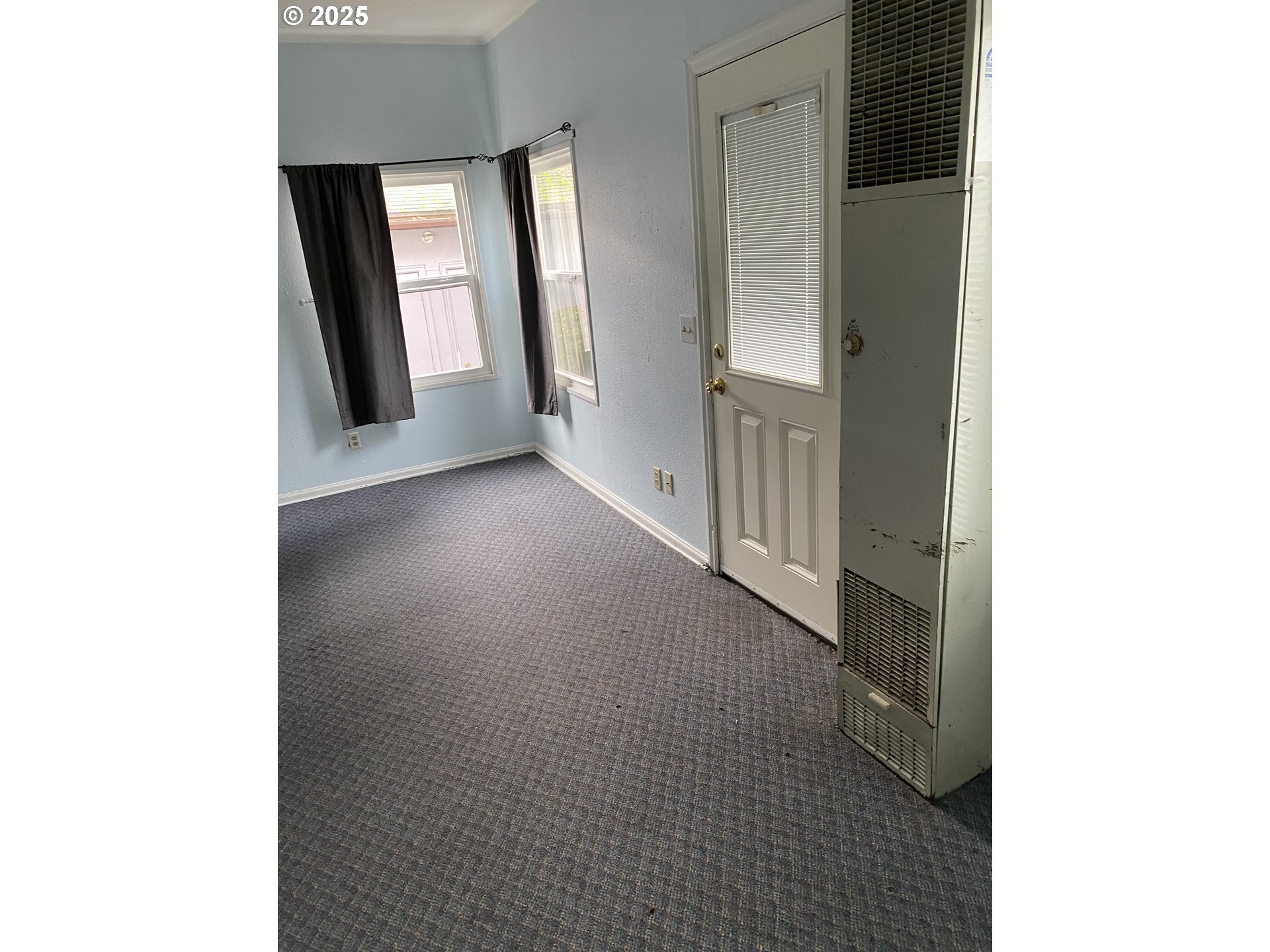 4320 SE HAWTHORNE BLVD