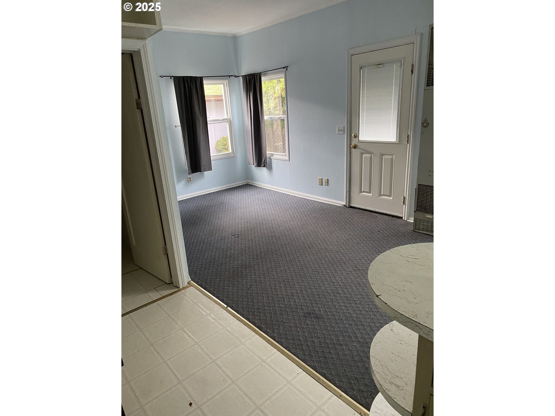 4320 SE HAWTHORNE BLVD