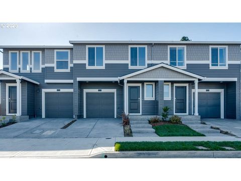 6147 SE 15th ST Gresham OR 97080
