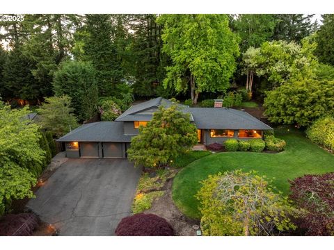 10205 SW ARBORCREST WAY Portland OR 97225