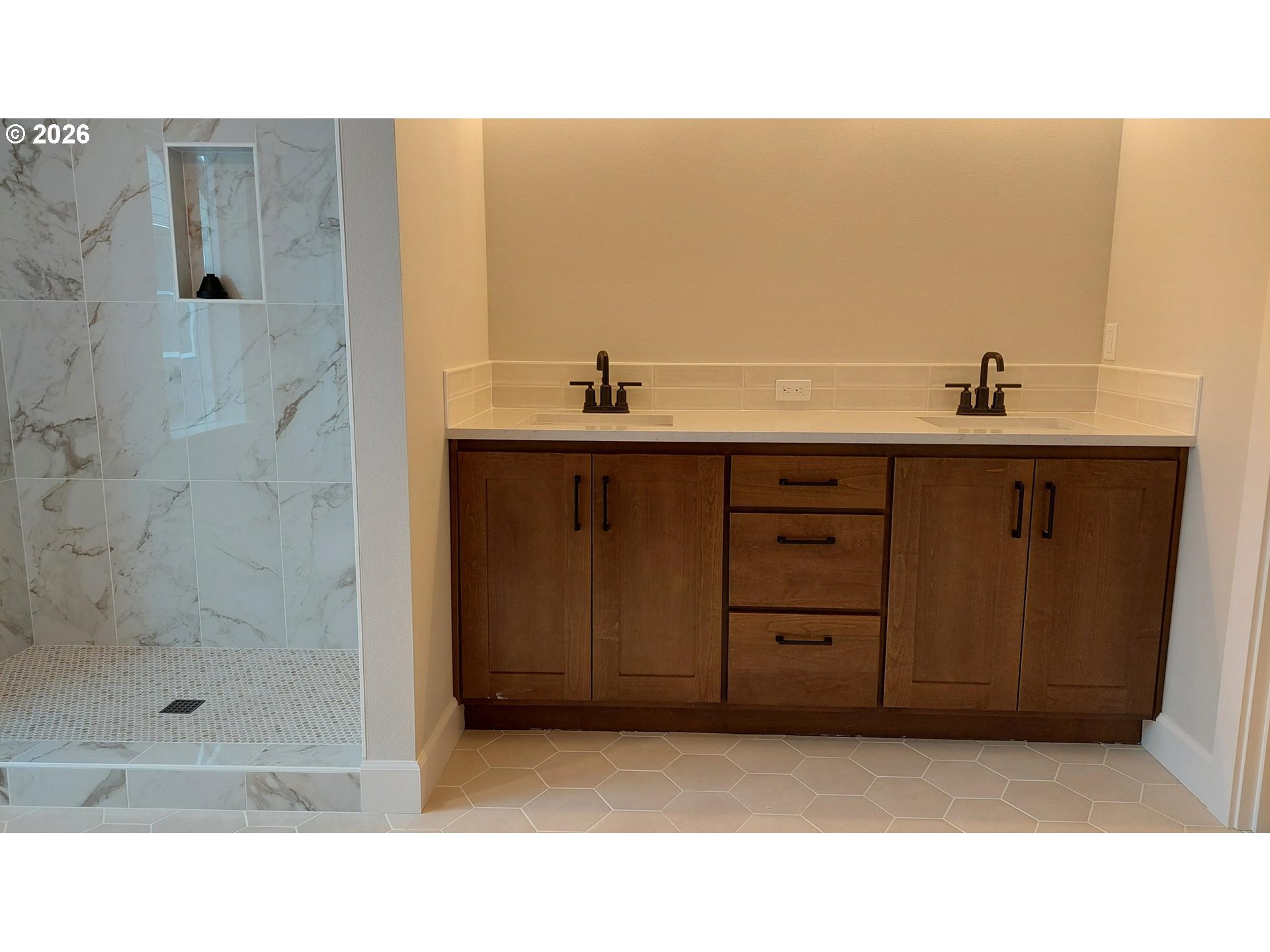 16462 SW Cambridge LN