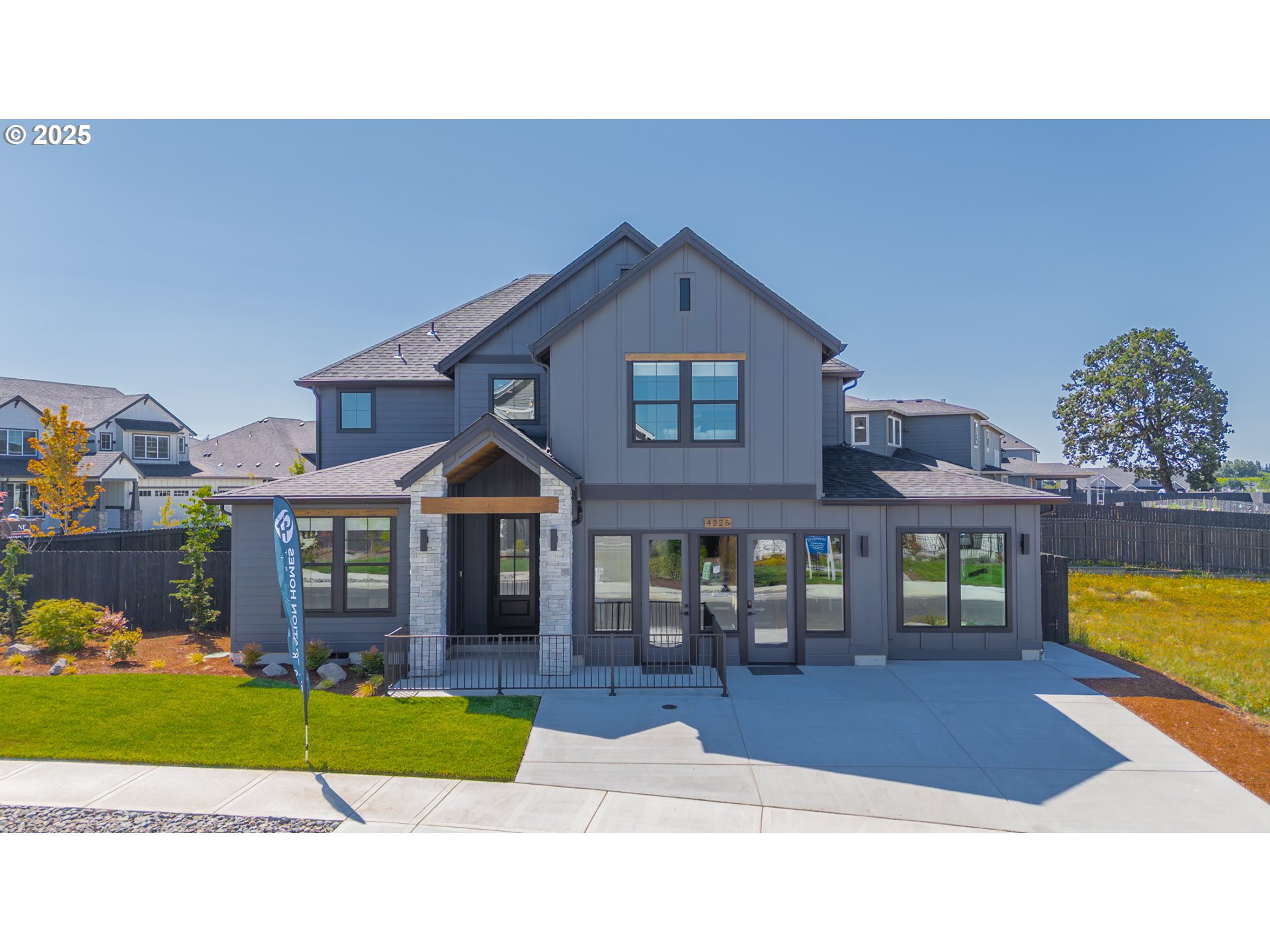 Photo 1 of 19 — 4225 N 12TH WAY, Ridgefield, WA 98642