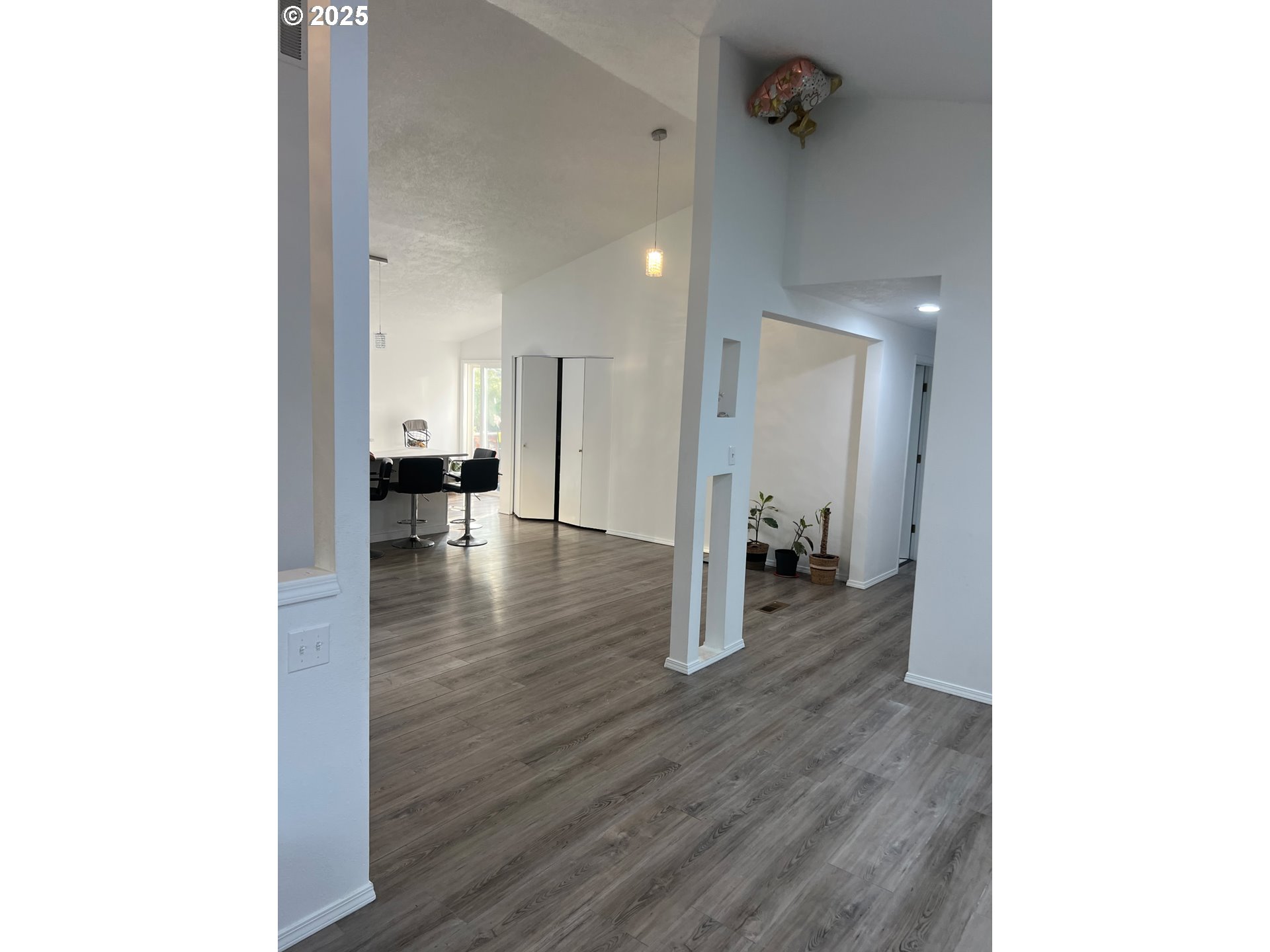 7321 SW 52ND AVE