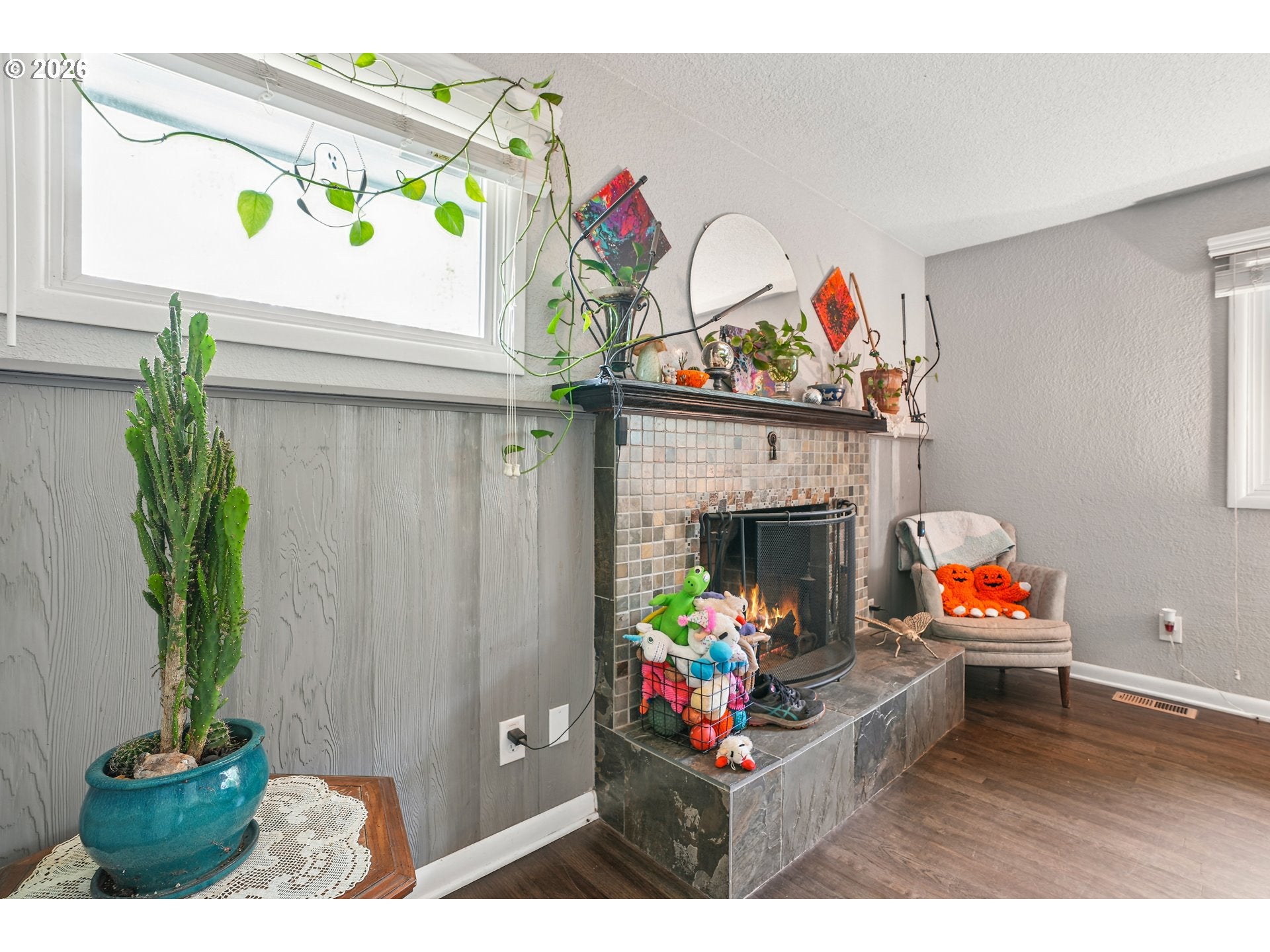 730 20TH ST NE
