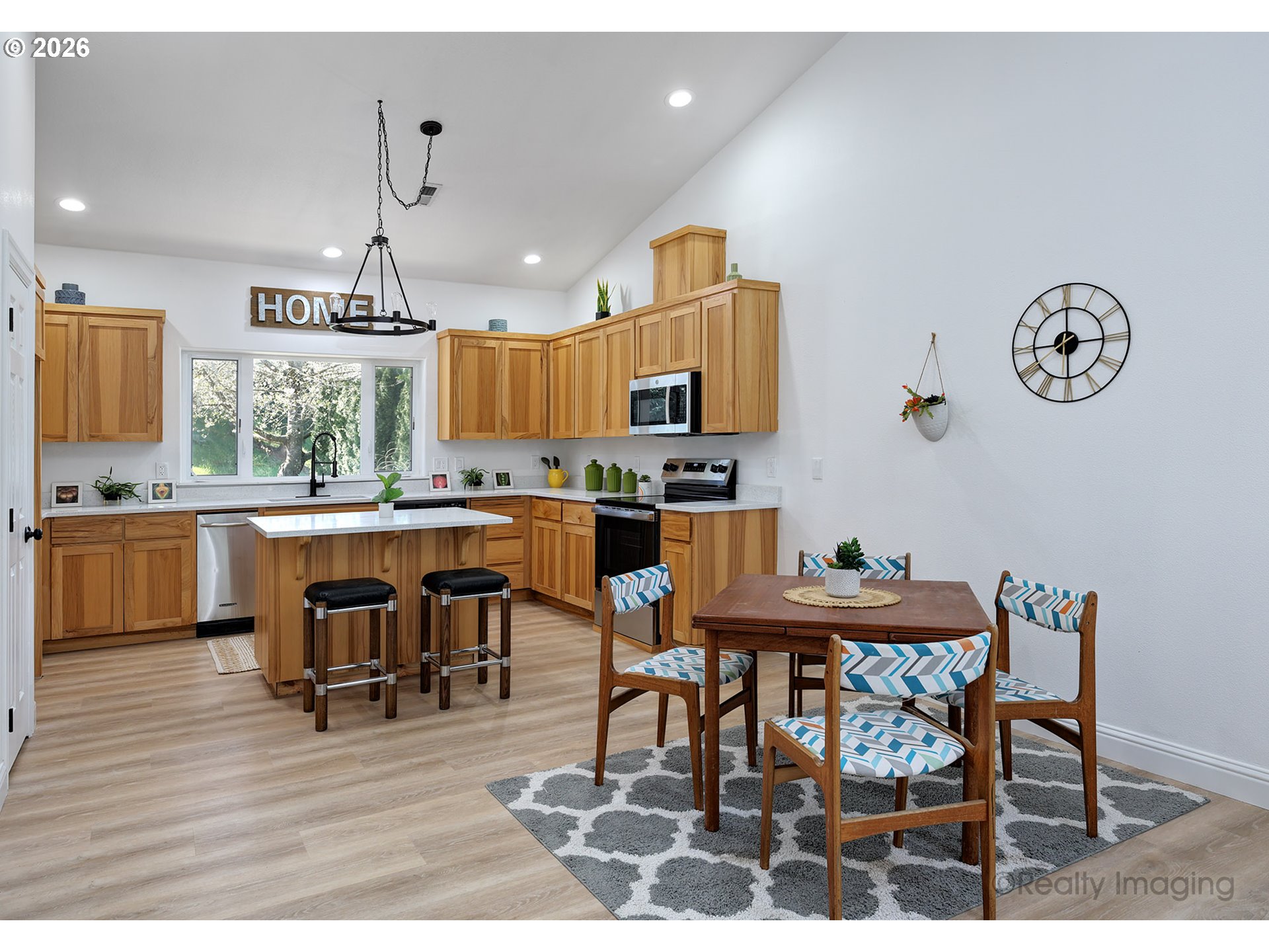 721 SE FOREST GLEN RD