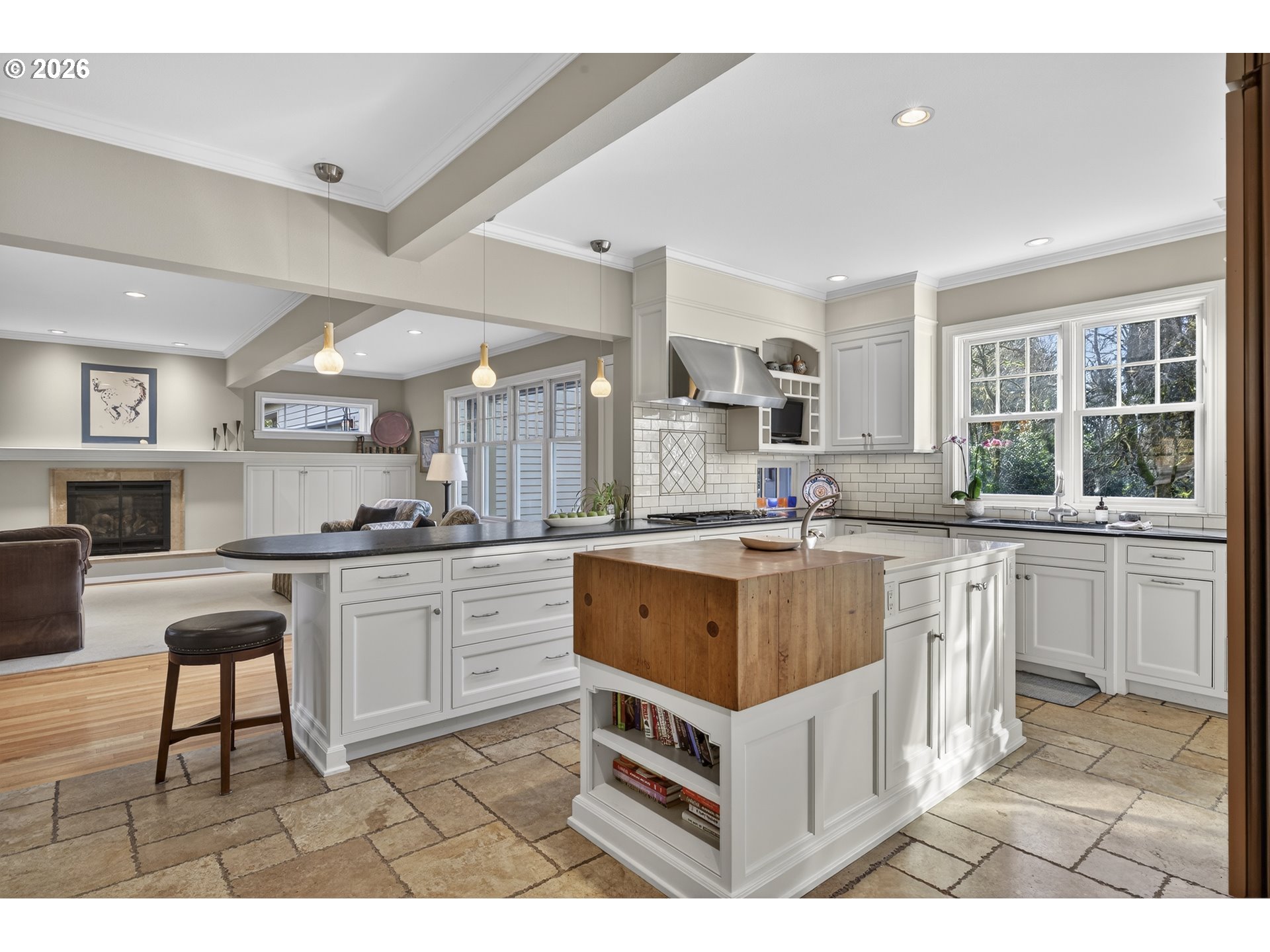 13220 S IRON MOUNTAIN BLVD