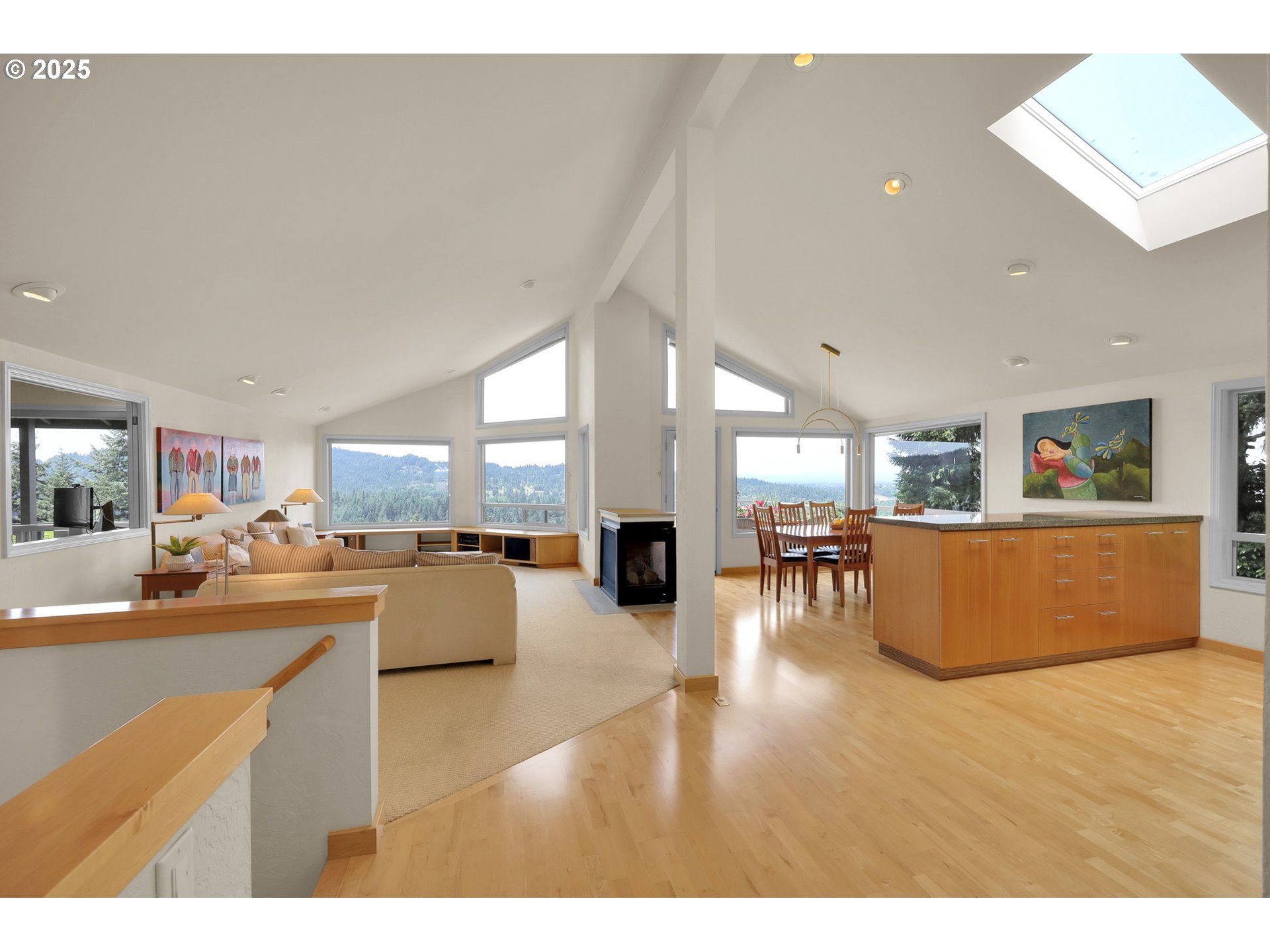 3980 N SHASTA LOOP