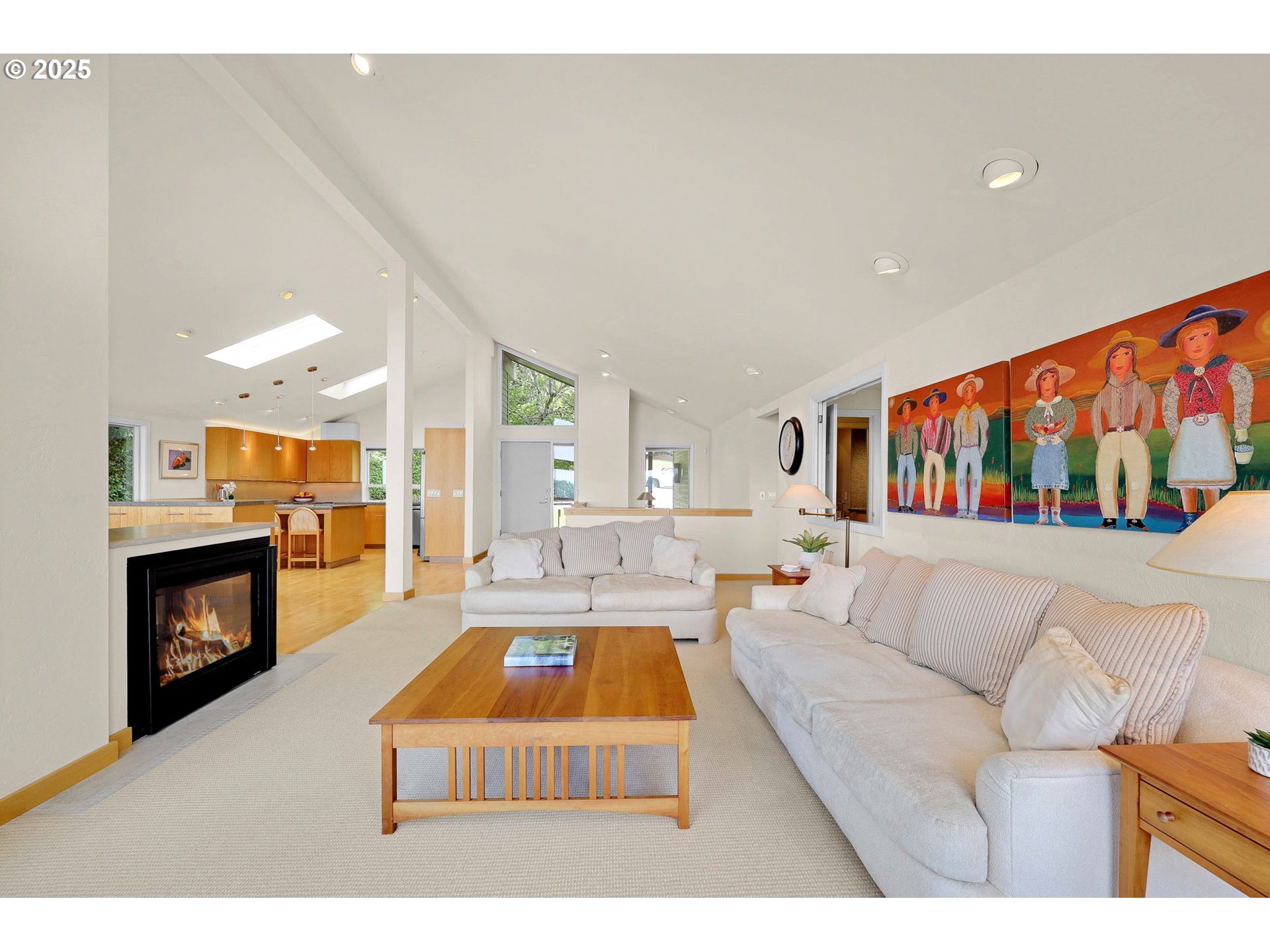 3980 N SHASTA LOOP