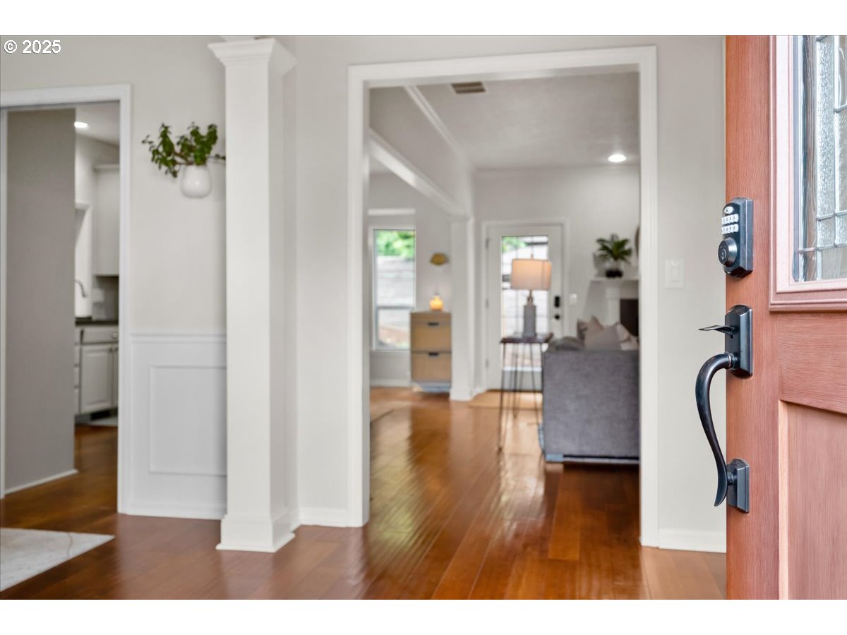 1498 CATHLAMET CT