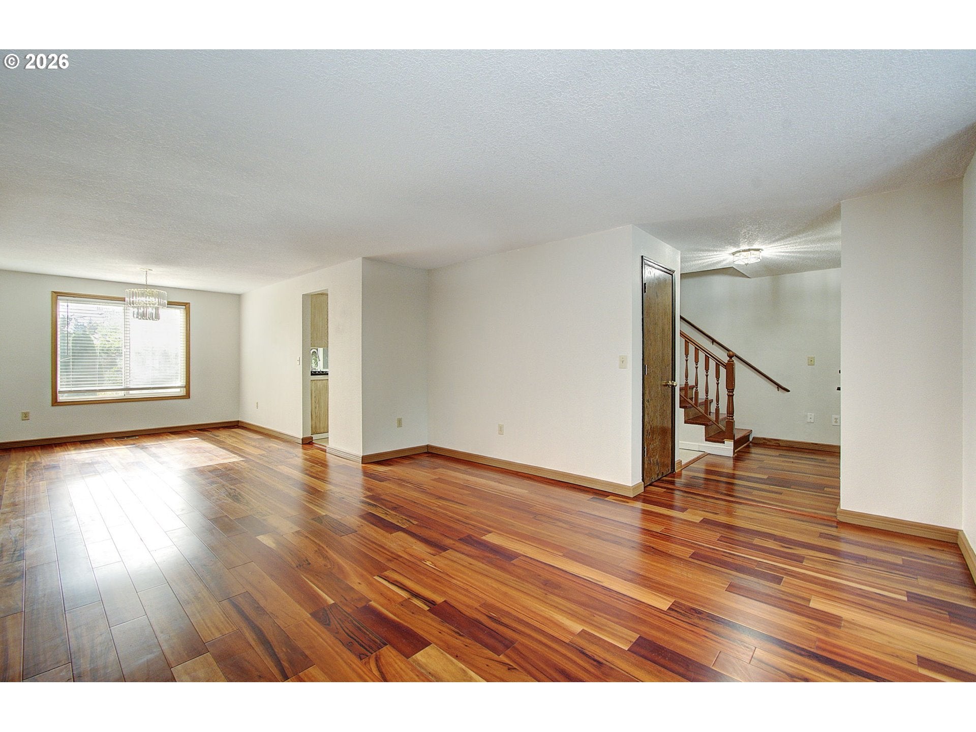 2101 NE 151ST CT