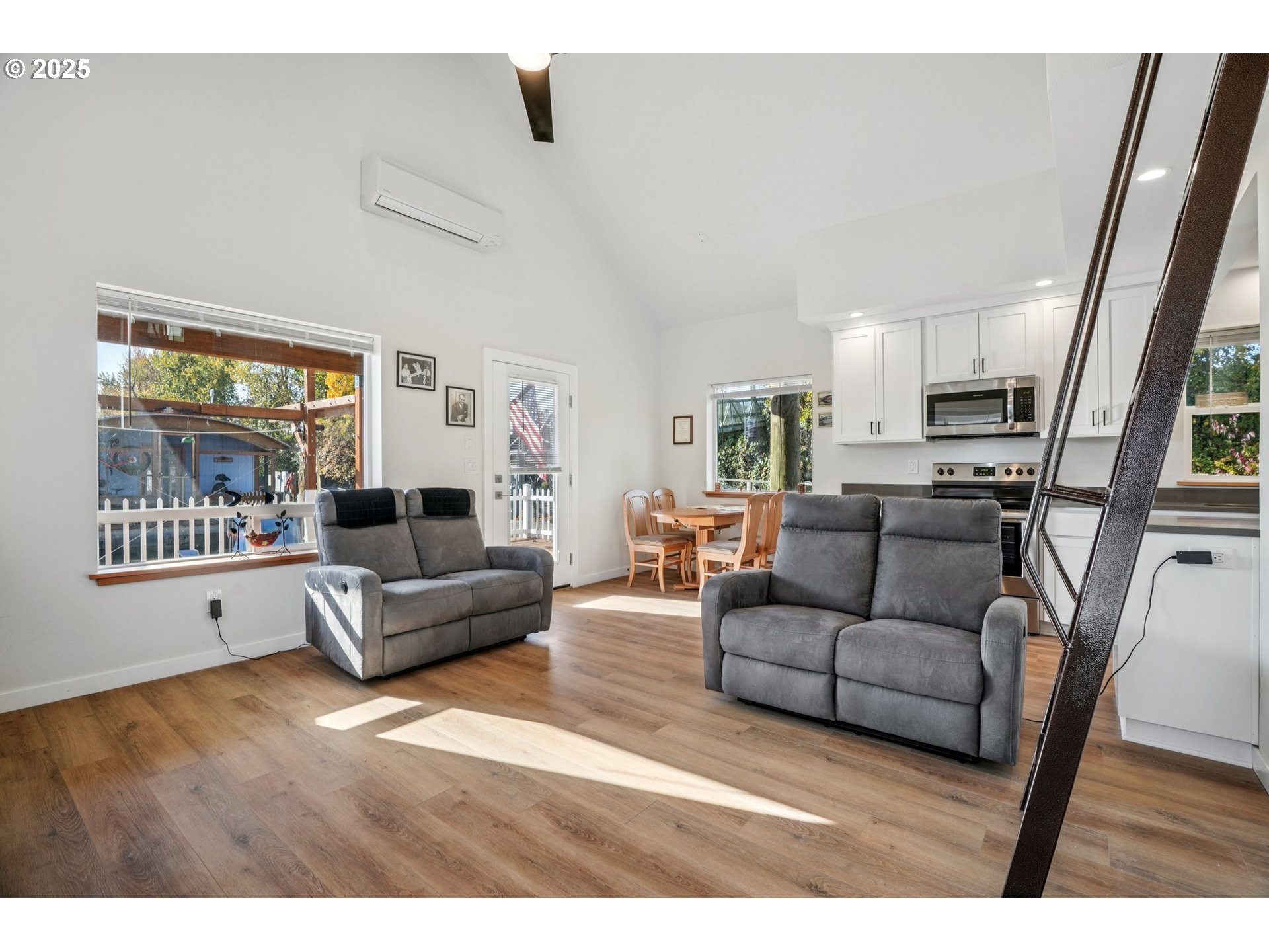 34326 Johnson Landing RD E-1