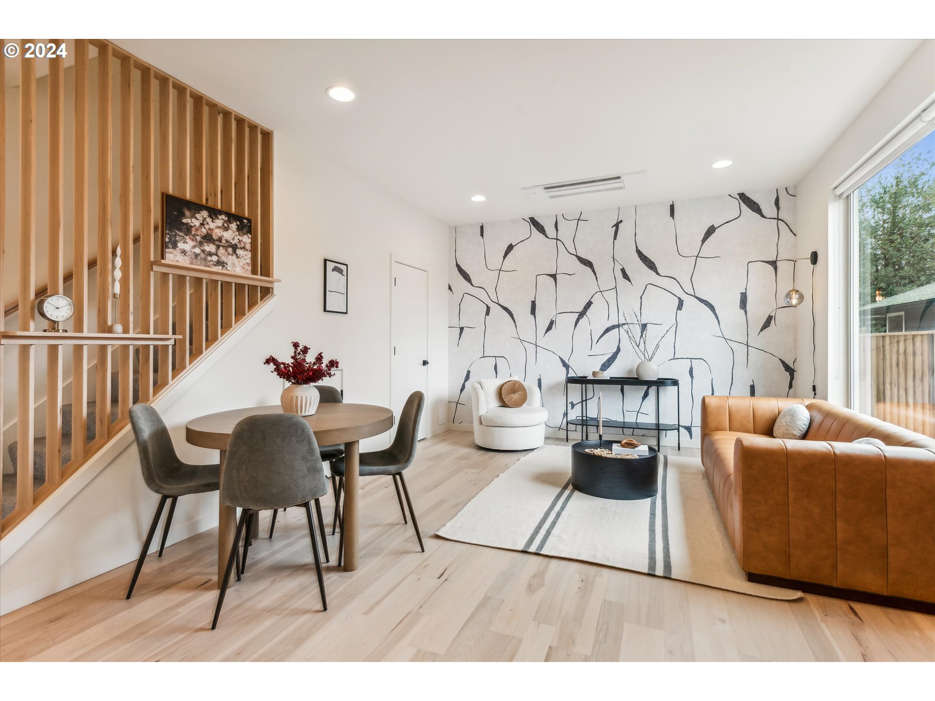 5078 SE WOODSTOCK BLVD