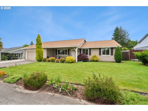 2390 SW LENORE DR Beaverton OR 97003