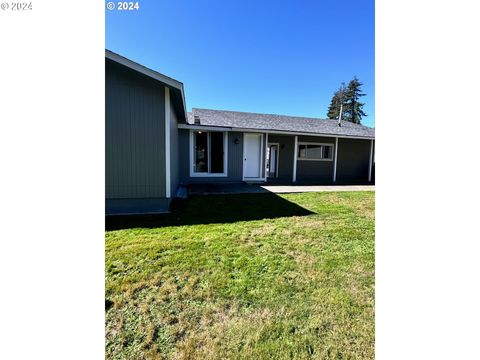 A home in Coos Bay