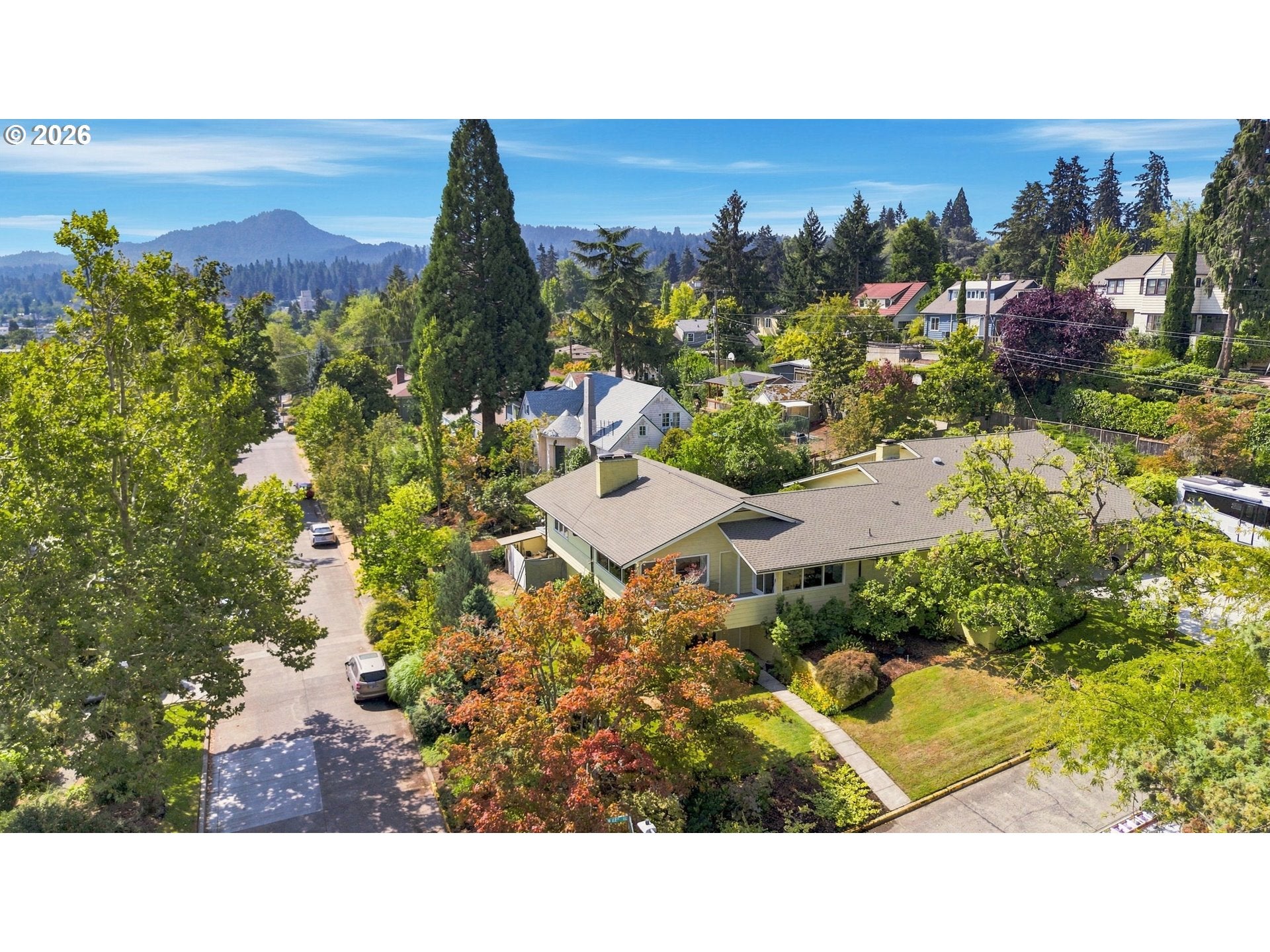 60 W 22ND AVE