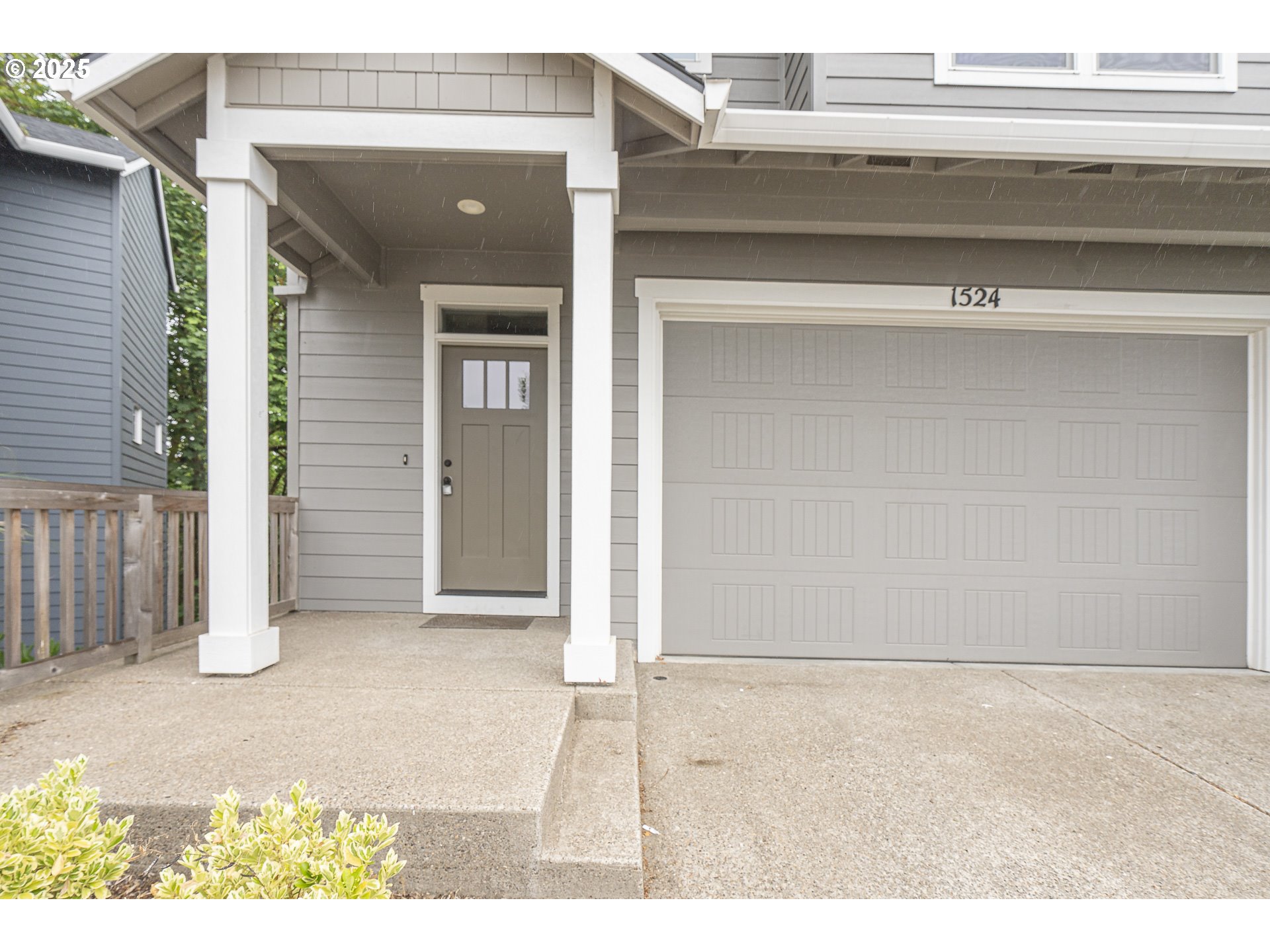 1524 S Camille PL
