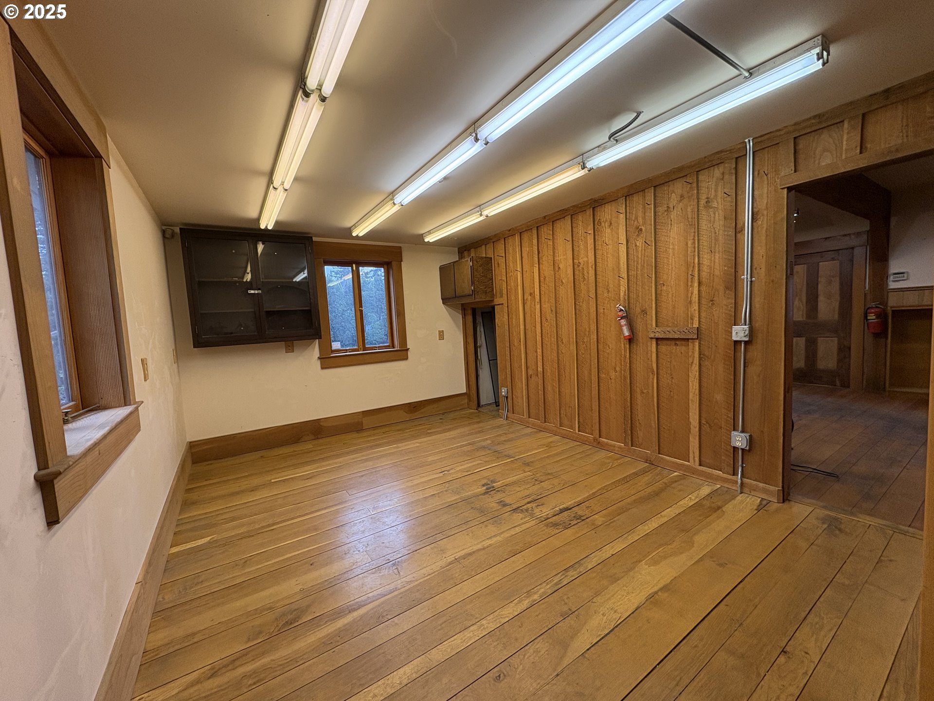 Stayton, Oregon 97383, United States, 4 Bedrooms Bedrooms, ,2 BathroomsBathrooms,Residential,Active,255211