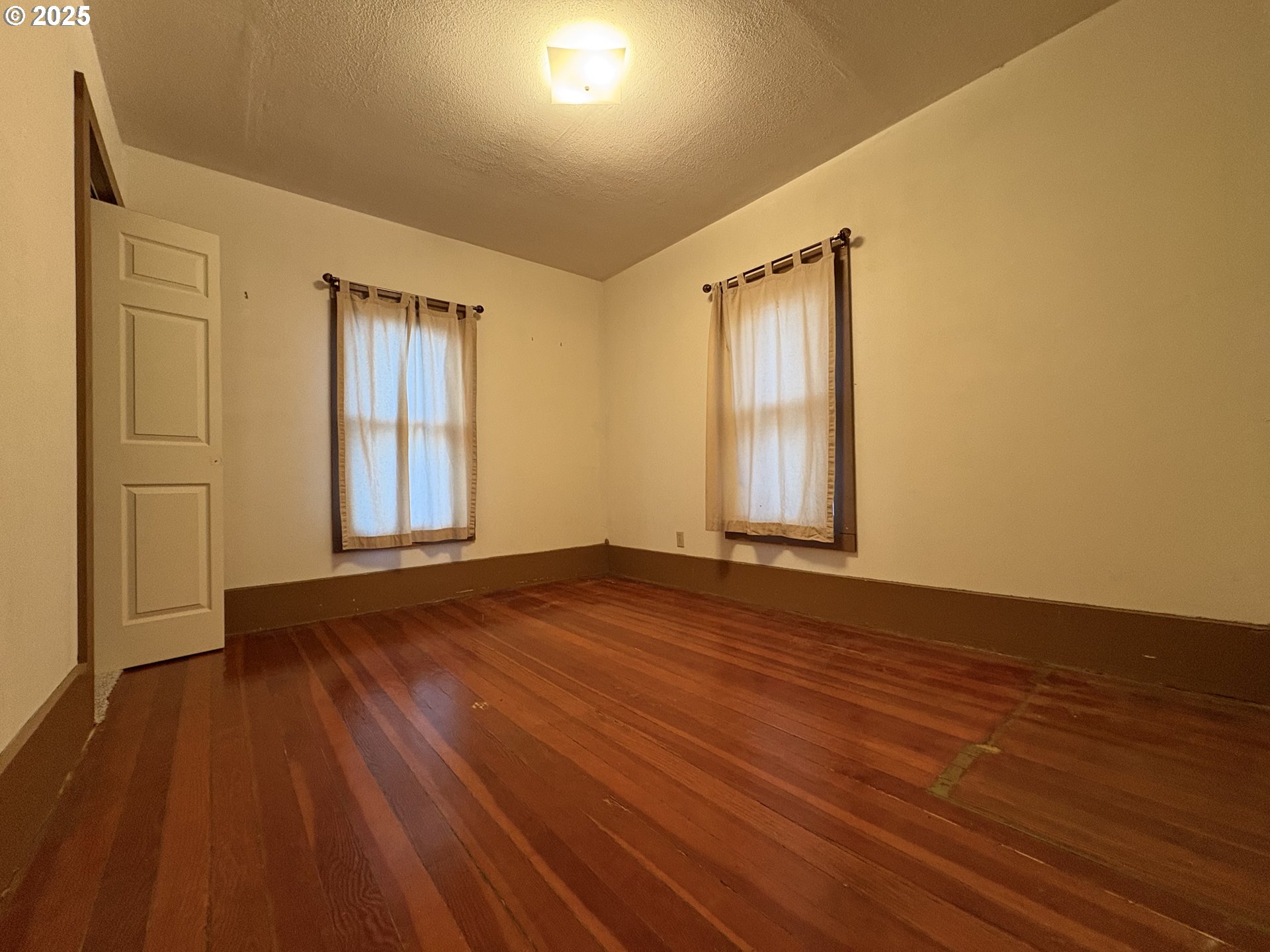 Stayton, Oregon 97383, United States, 4 Bedrooms Bedrooms, ,2 BathroomsBathrooms,Residential,Active,255211