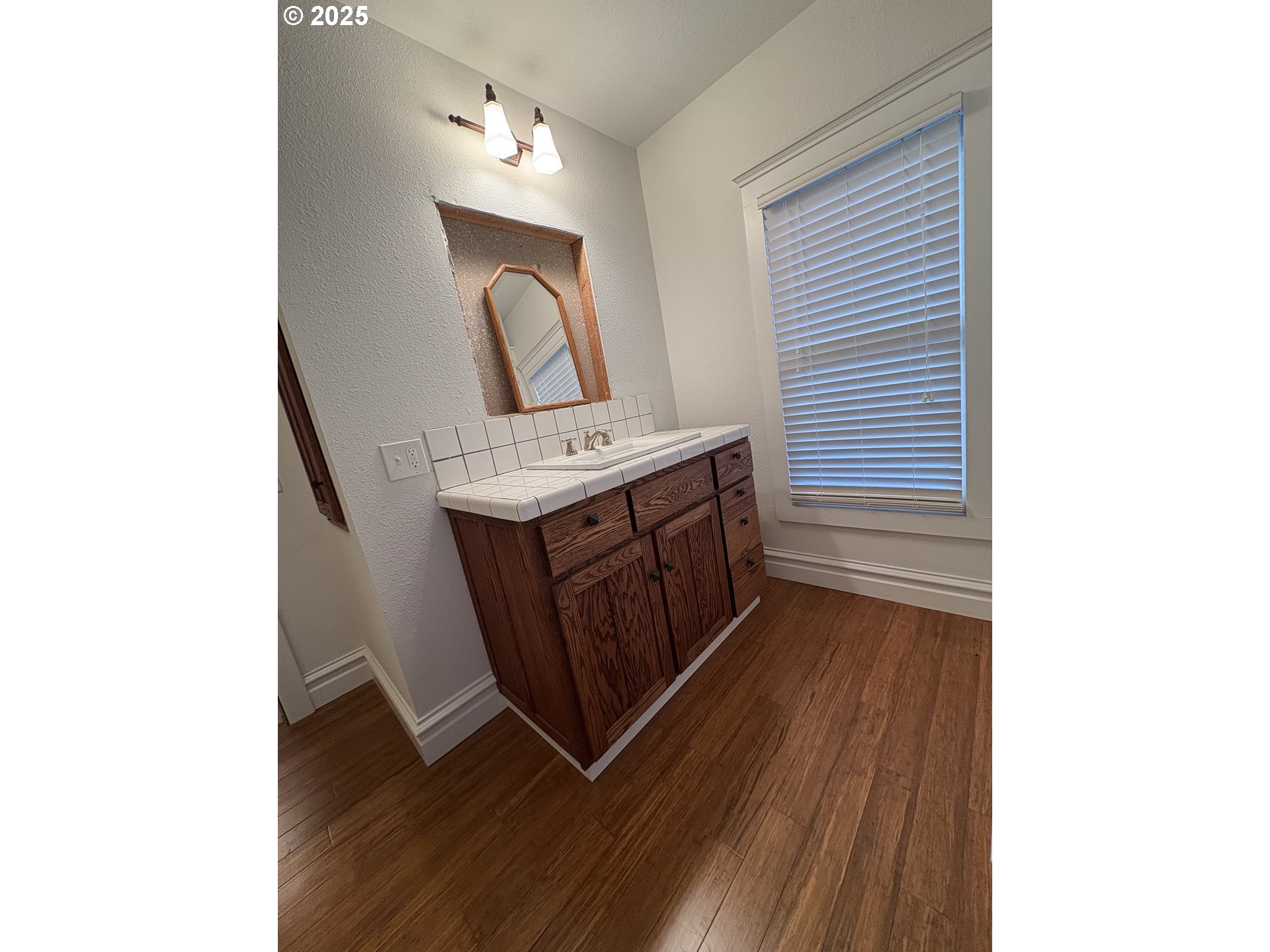 Stayton, Oregon 97383, United States, 4 Bedrooms Bedrooms, ,2 BathroomsBathrooms,Residential,Active,255211