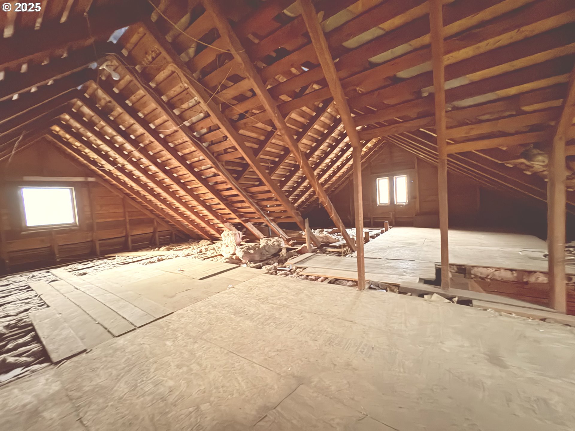 Stayton, Oregon 97383, United States, 4 Bedrooms Bedrooms, ,2 BathroomsBathrooms,Residential,Active,255211