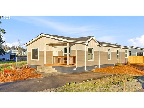 1427 31st ST Springfield OR 97477