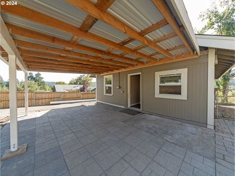 A home in Vernonia