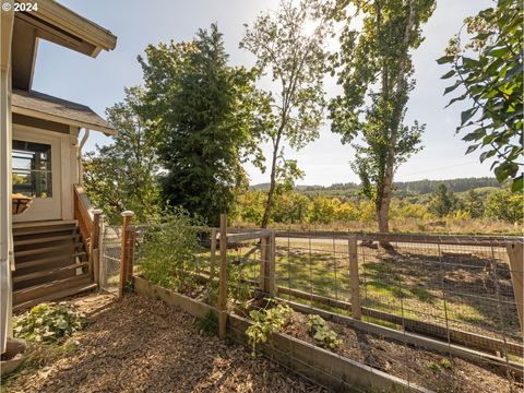 A home in Vernonia