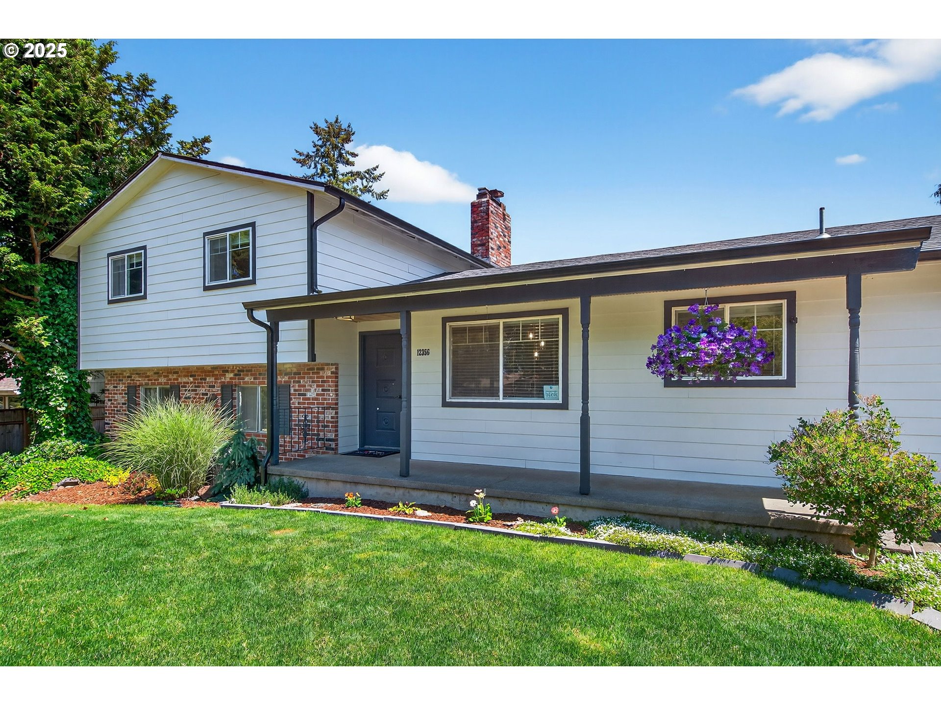 12356 SE Menser CT