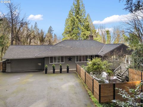 10901 S RIVERSIDE DR Portland OR 97219