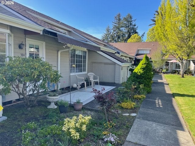 13775 SW SCHOLLS FERRY RD 304