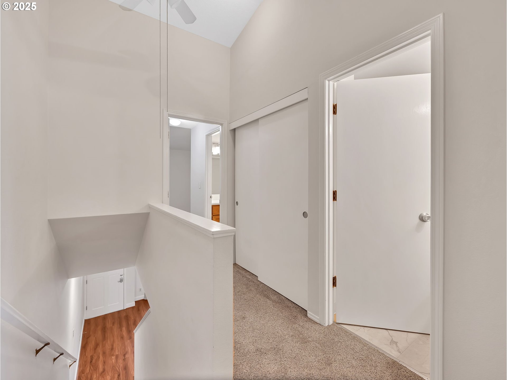 Portland, Oregon 97202, United States, 2 Bedrooms Bedrooms, ,3 BathroomsBathrooms,Residential,Active,235368