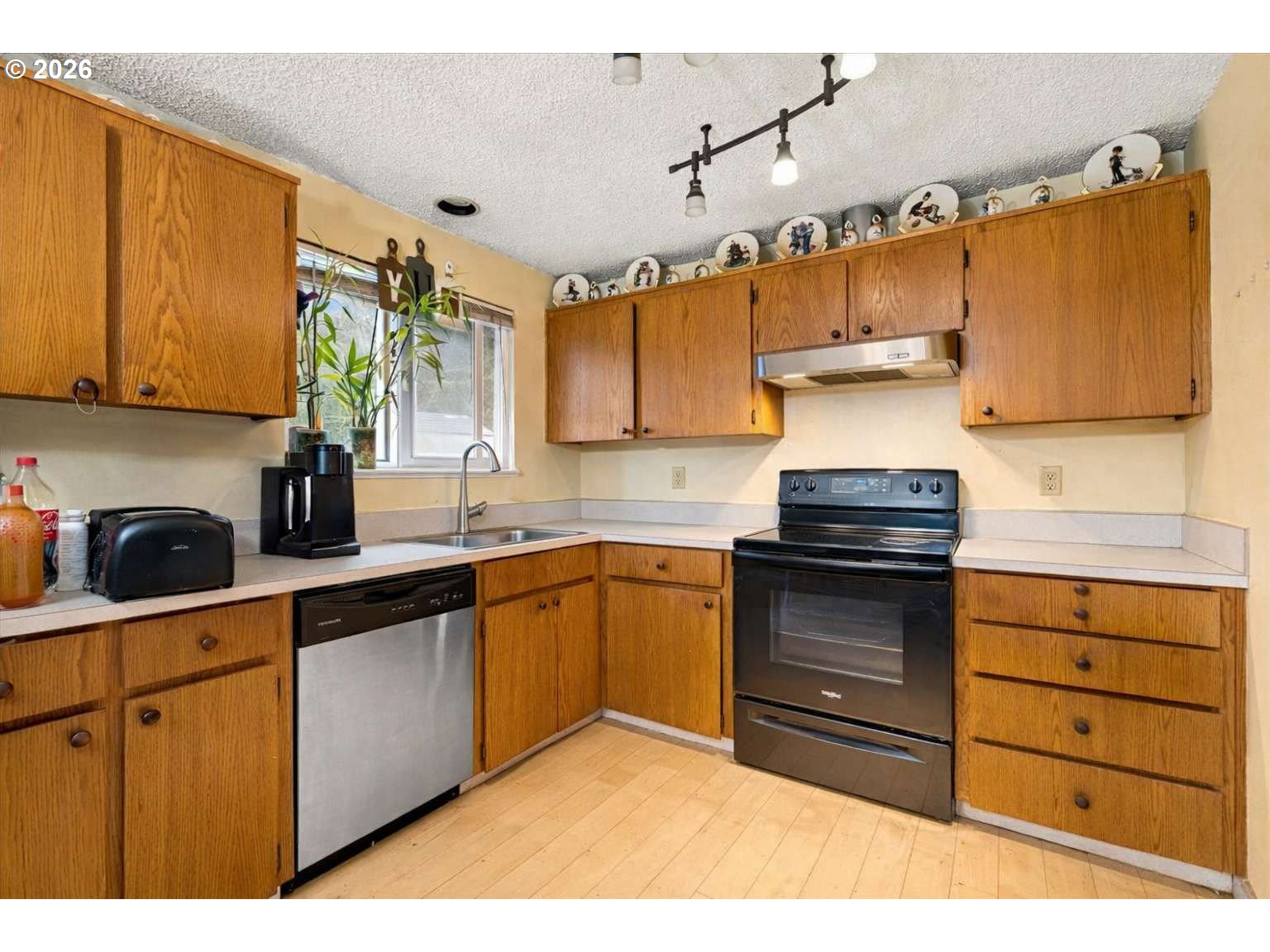 1364 SE FIR GROVE LOOP