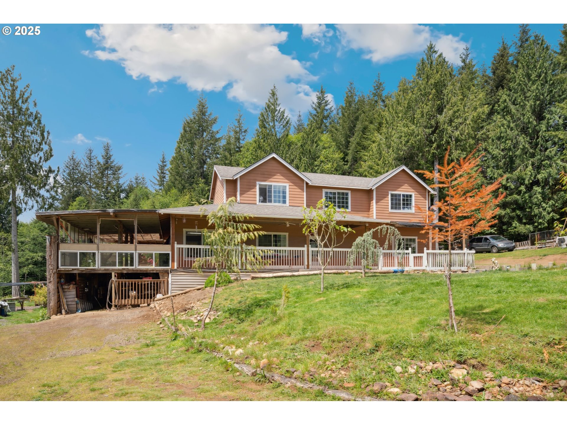 1407 SLIDE CREEK RD
