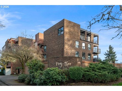100 LEONARD ST 3-2 Lake Oswego OR 97034