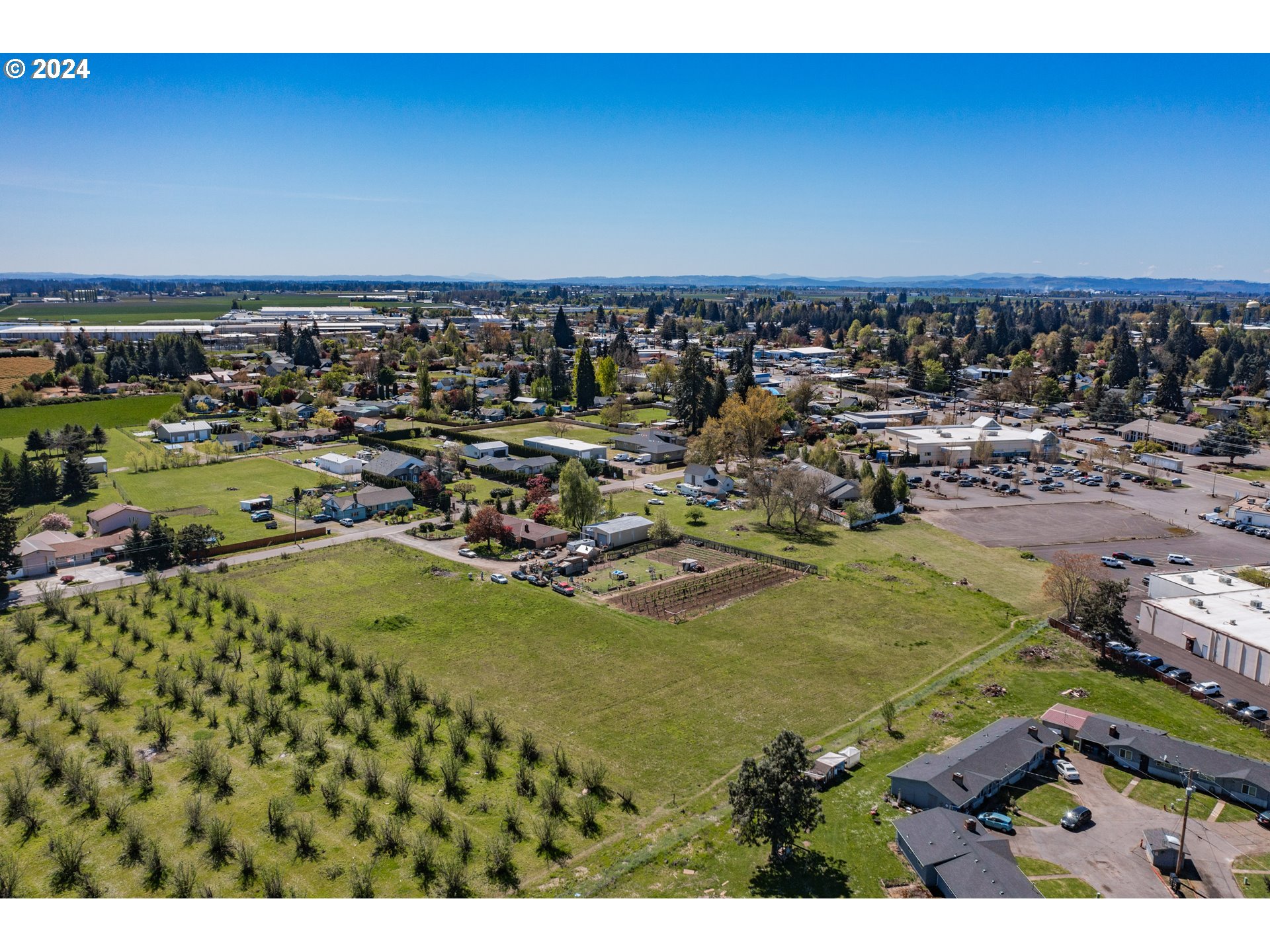 Woodburn, Oregon 97071, United States, ,Commercial,Active,59734