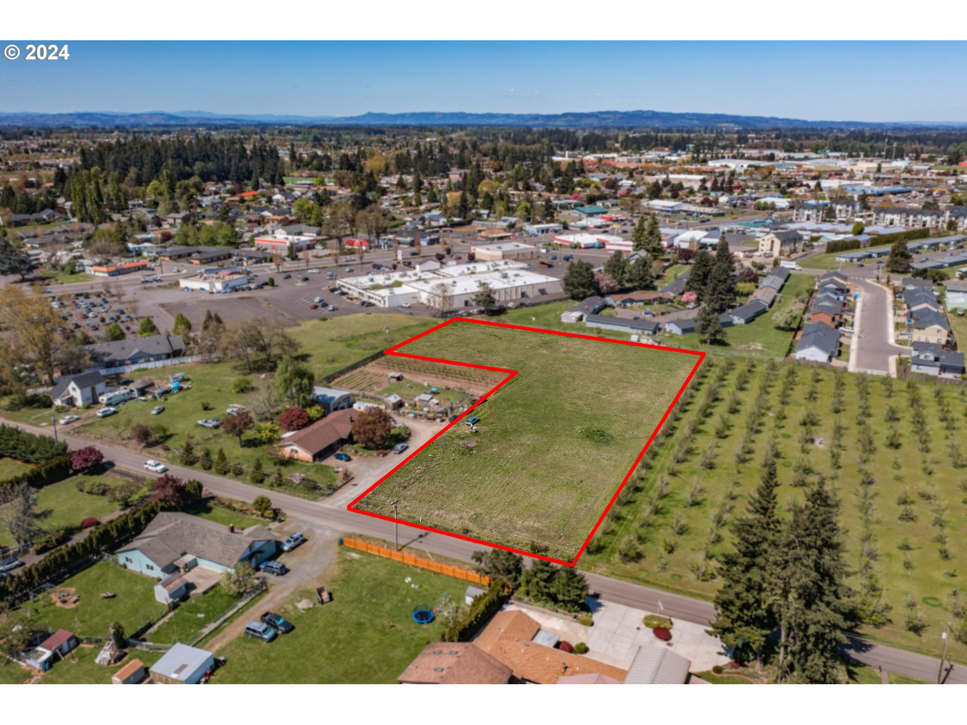 Woodburn, Oregon 97071, United States, ,Commercial,Active,59734